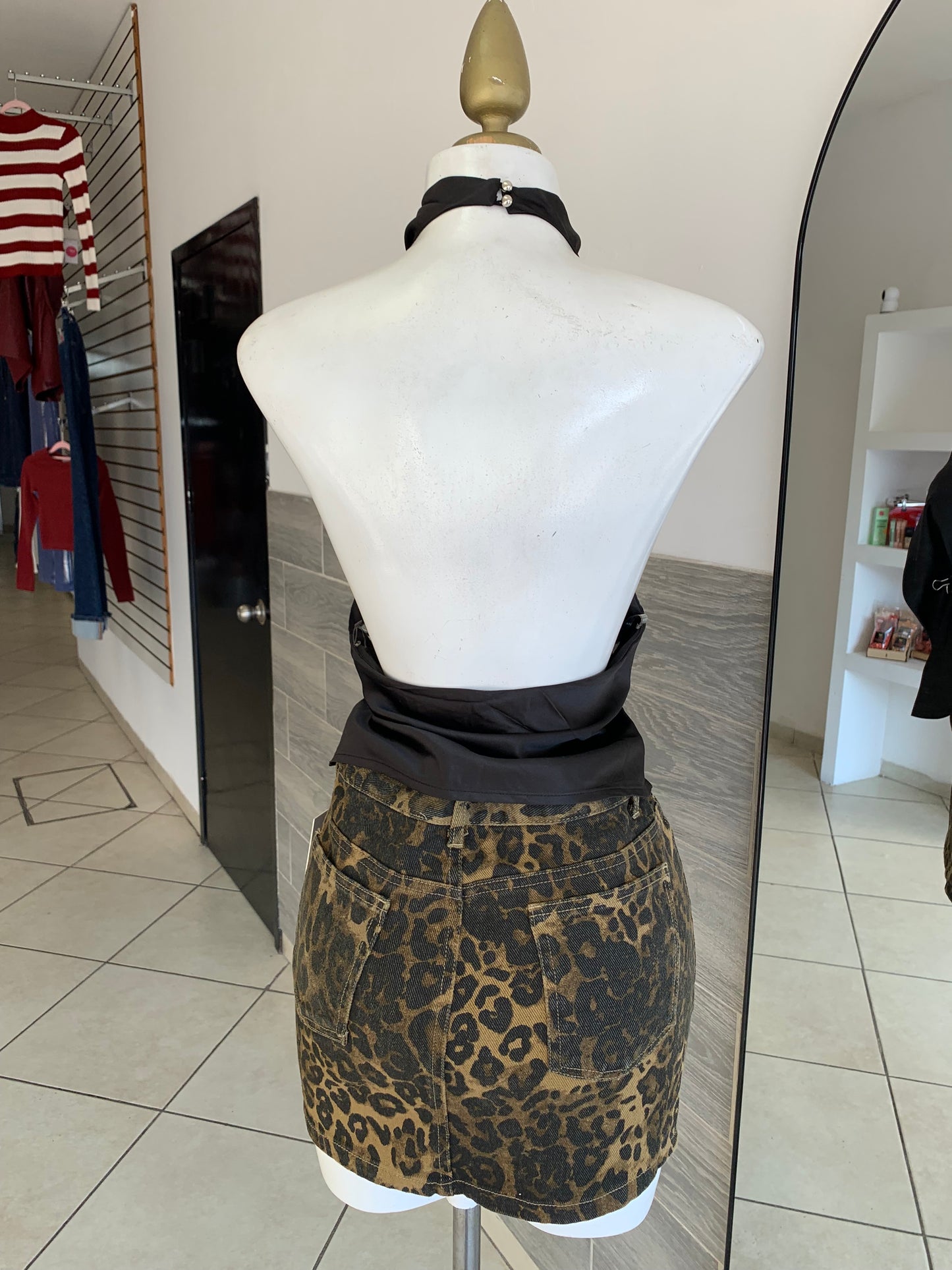 Falda leopardo oliva
