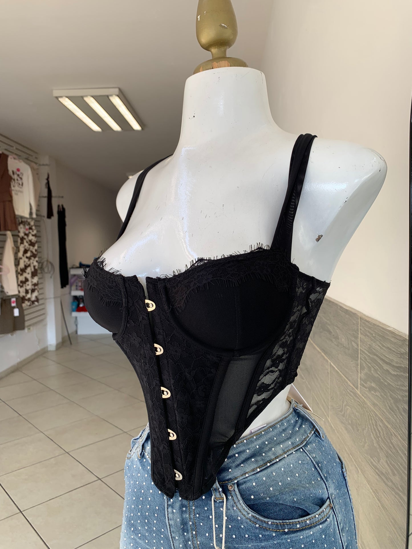 Corset negro encaje