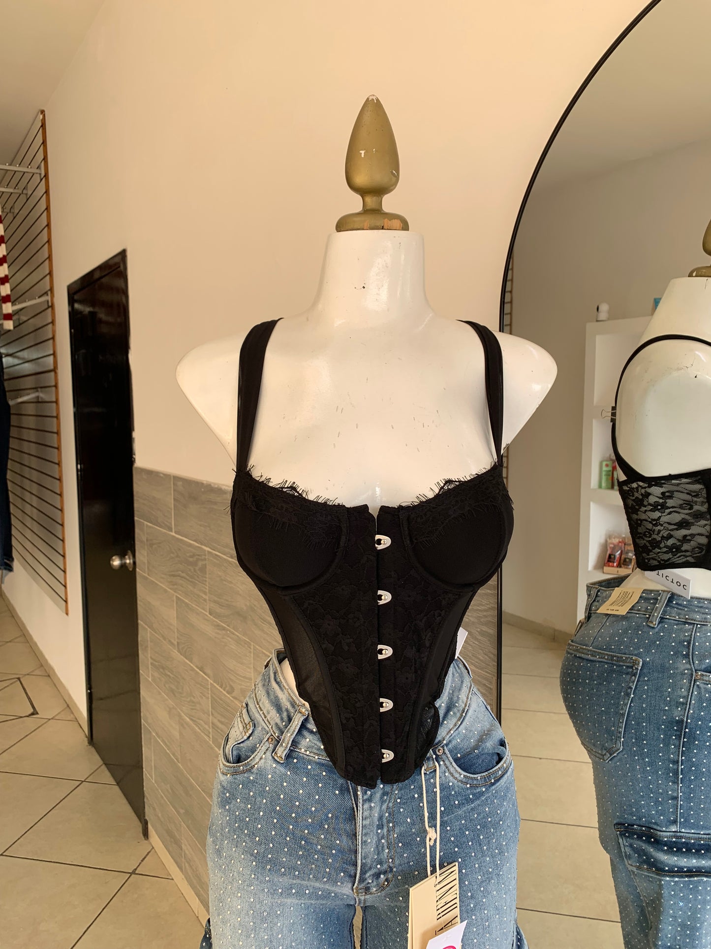 Corset negro encaje