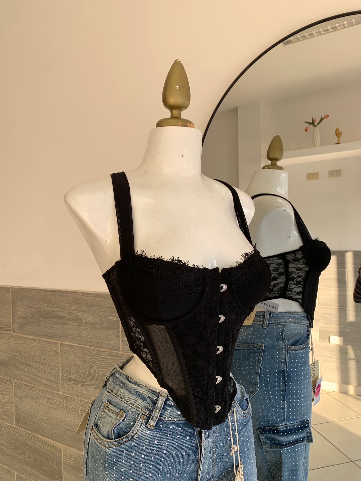 Corset negro encaje